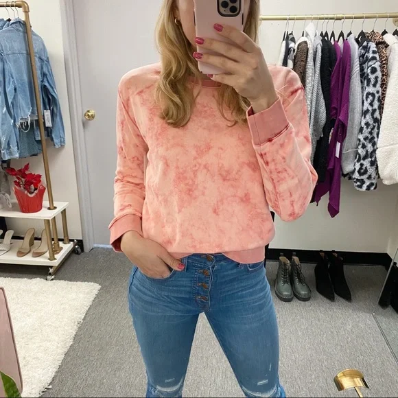 Vigoss Women’s Pink Tie Dye Crewneck Light Weight Sweatshirt Size Medium New - Picture 1 of 5